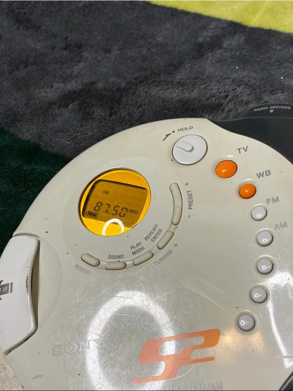 Sony S2 Sports Walkman Portable CD Player Weather/AM/FM Radio